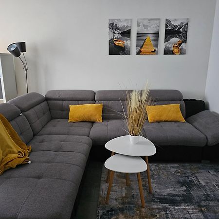 Warburg, Fewo "Sweet Home" 2,5 Zi- Eg-Separater Eingang - Parkplatz - Terasse- Komfortabel,Renoviert Экстерьер фото