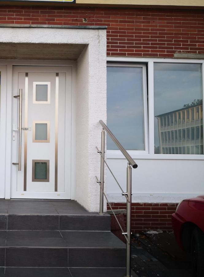 Warburg, Fewo "Sweet Home" 2,5 Zi- Eg-Separater Eingang - Parkplatz - Terasse- Komfortabel,Renoviert Экстерьер фото