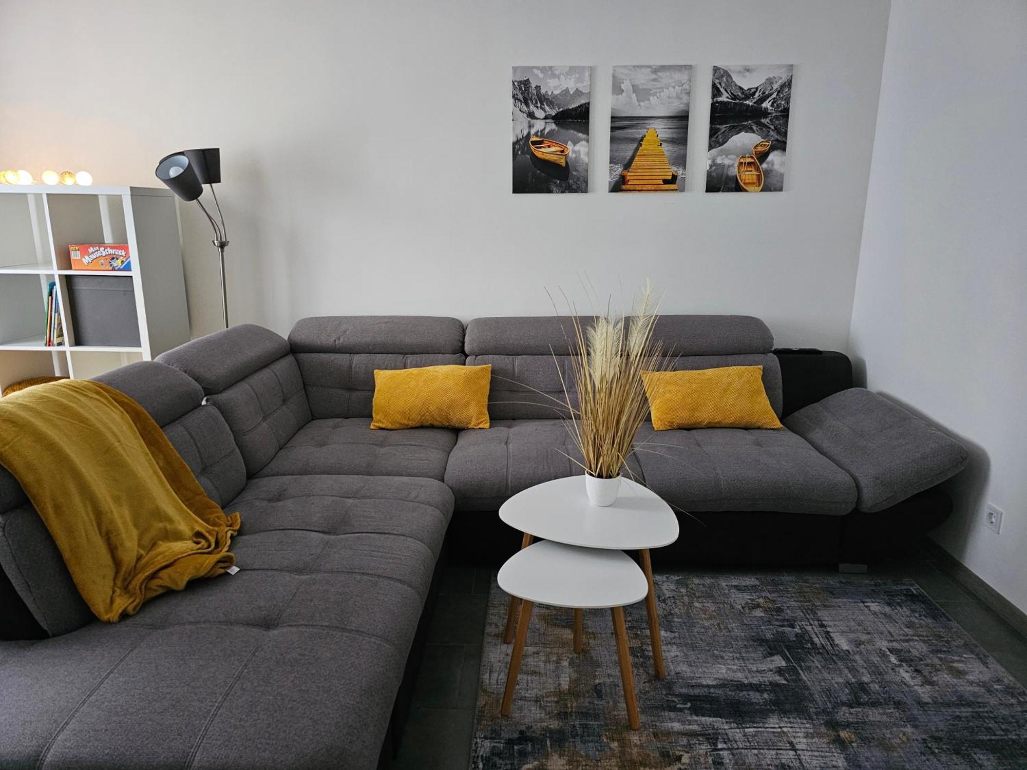Warburg, Fewo "Sweet Home" 2,5 Zi- Eg-Separater Eingang - Parkplatz - Terasse- Komfortabel,Renoviert Экстерьер фото