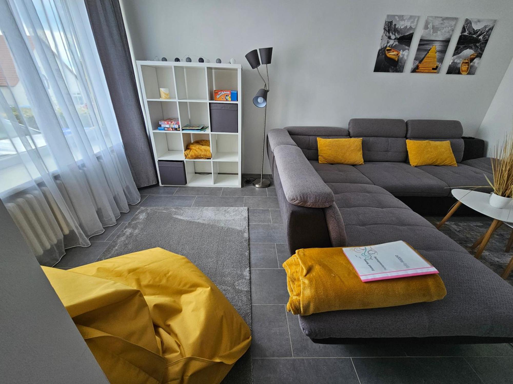 Warburg, Fewo "Sweet Home" 2,5 Zi- Eg-Separater Eingang - Parkplatz - Terasse- Komfortabel,Renoviert Экстерьер фото