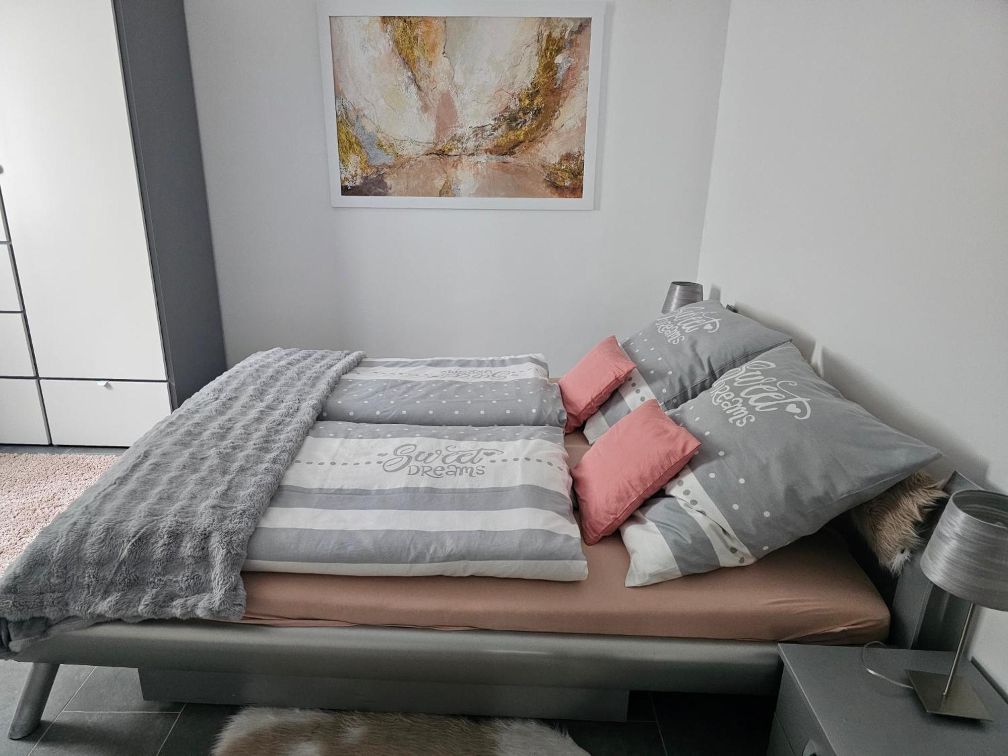 Warburg, Fewo "Sweet Home" 2,5 Zi- Eg-Separater Eingang - Parkplatz - Terasse- Komfortabel,Renoviert Экстерьер фото